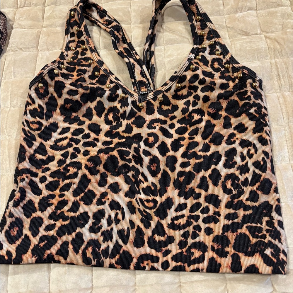 Pebby Forevee Leopard Print Women's tank